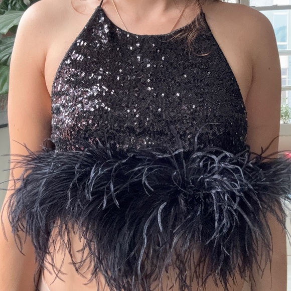 Oseree Sequin Feather Halter Top - Picture 2 of 3